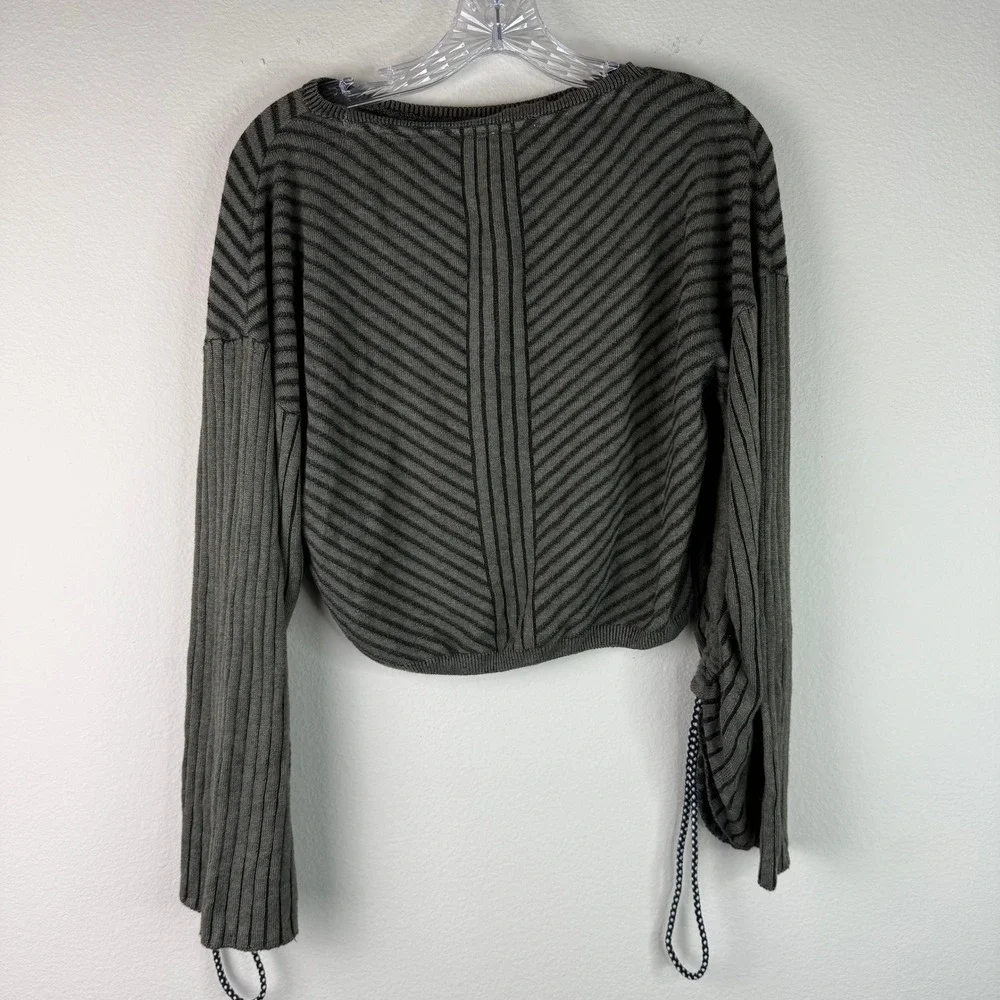 Noisy May Sweater Women S NMDAISY Boatneck Knit Olive Green Striped Bungee Crop